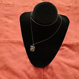 Elegant Silver Pendant Necklace